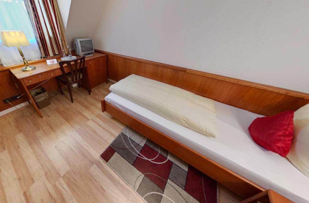 Hotel Lamm Remshalden Zimmer foto